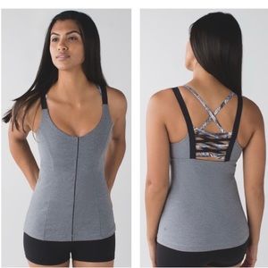 NWT Lululemon Tank Size 6